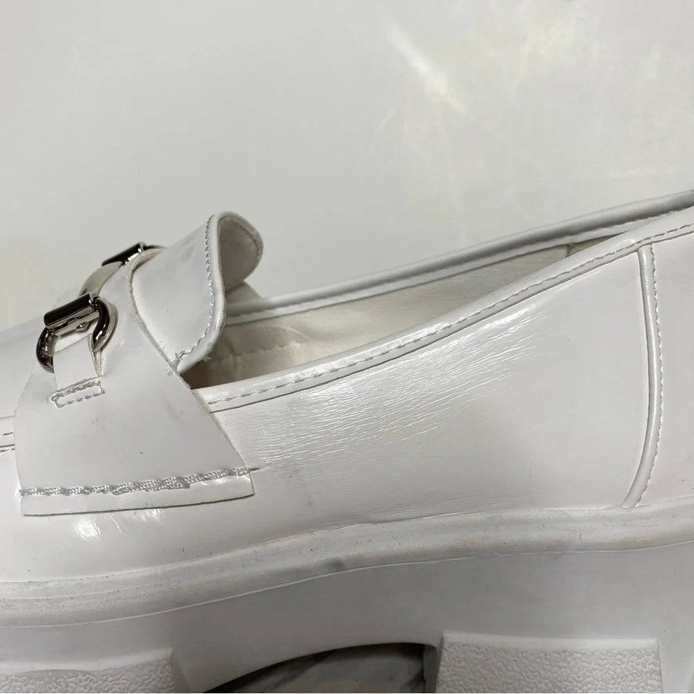 Steve Madden Trifecta Lug Sole Platform White Loafer 9 1/2